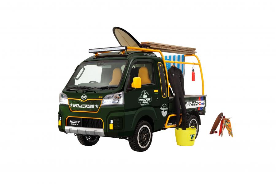  Daihatsu Hijet Truck Jumbo California Construction Store 2019 года  (фото 1 из 2)